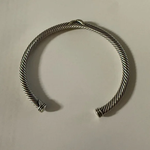 David Yurman Silver Cable Bracelet with Diamonds - Picture 3 of 5